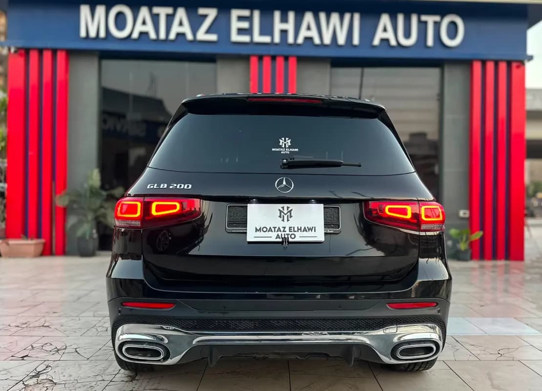 Mercedes-Benz GLB 200 2023 AMG Line Black Automatic — Used