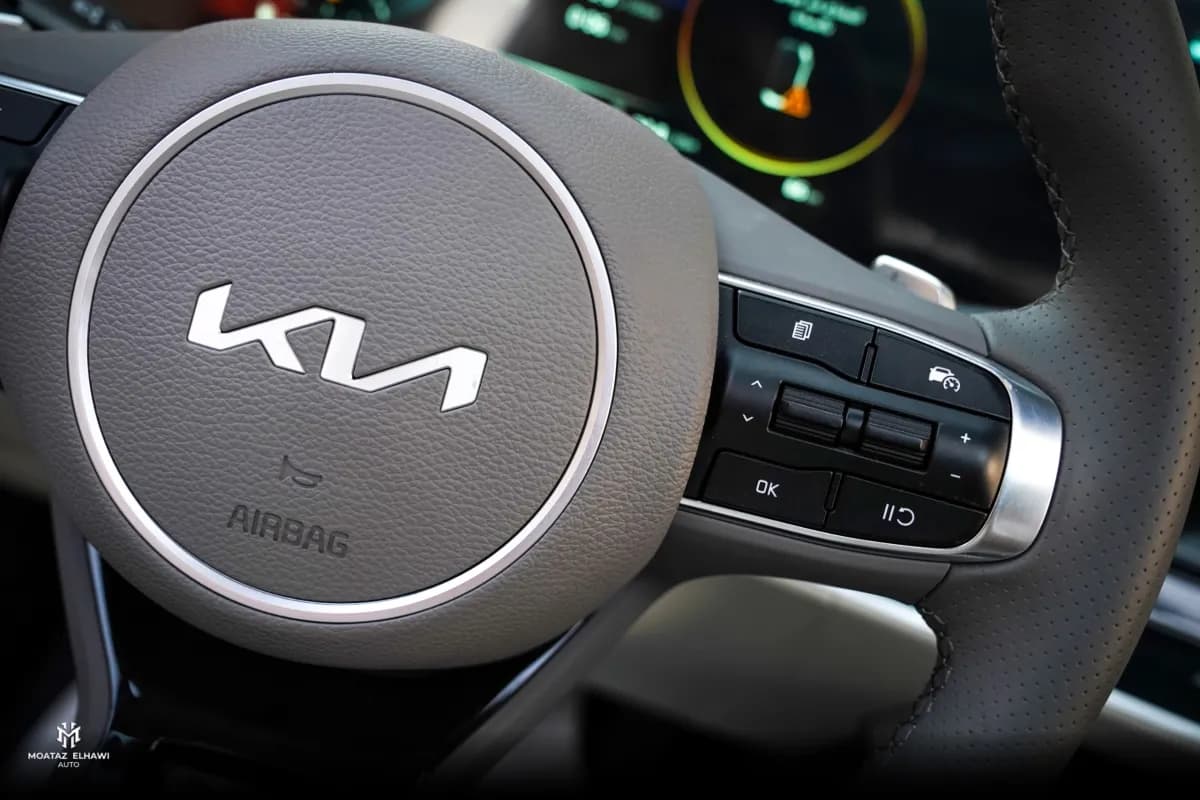 Kia Sportage 2025 topline White Automatic — New