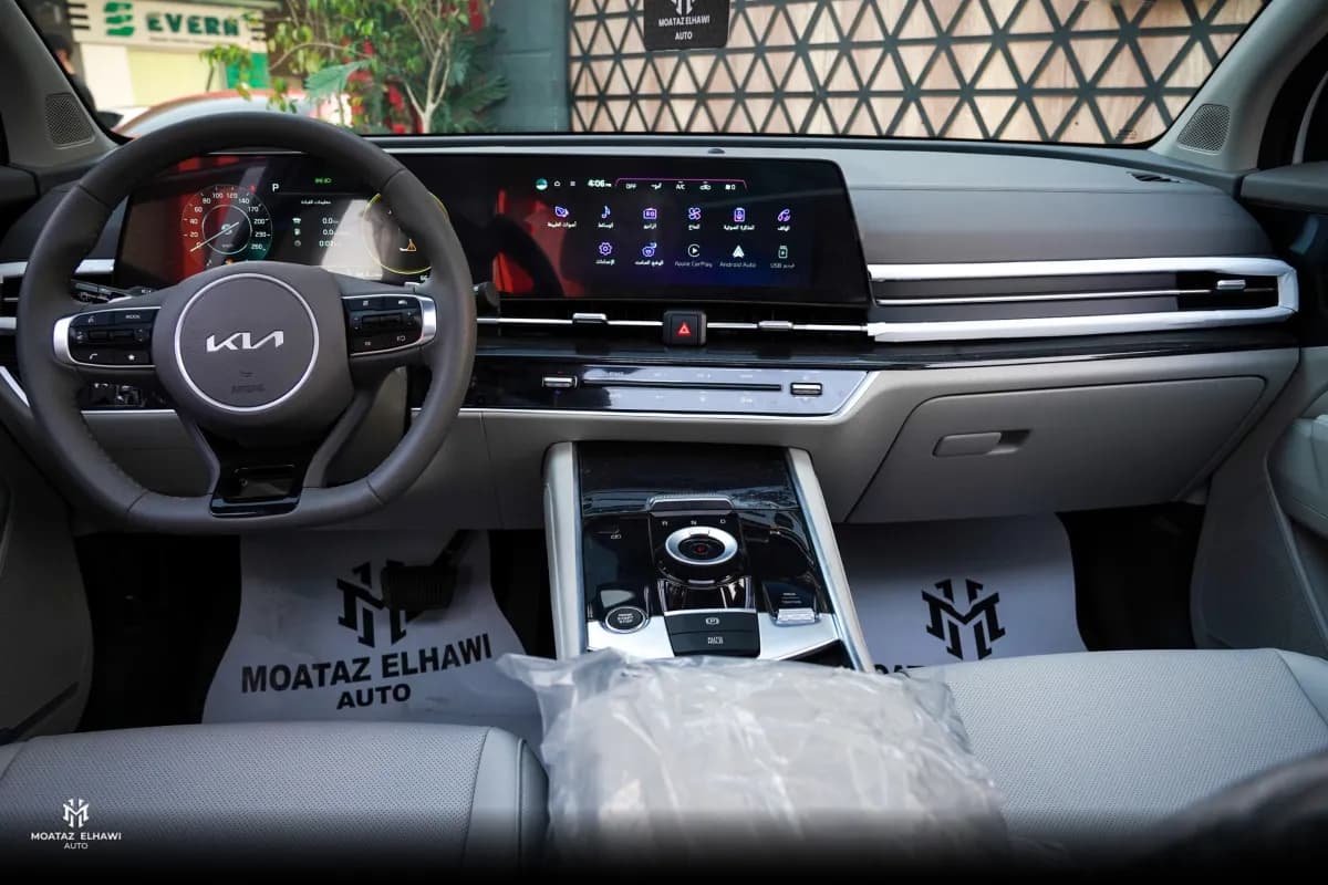 Kia Sportage 2025 topline White Automatic — New
