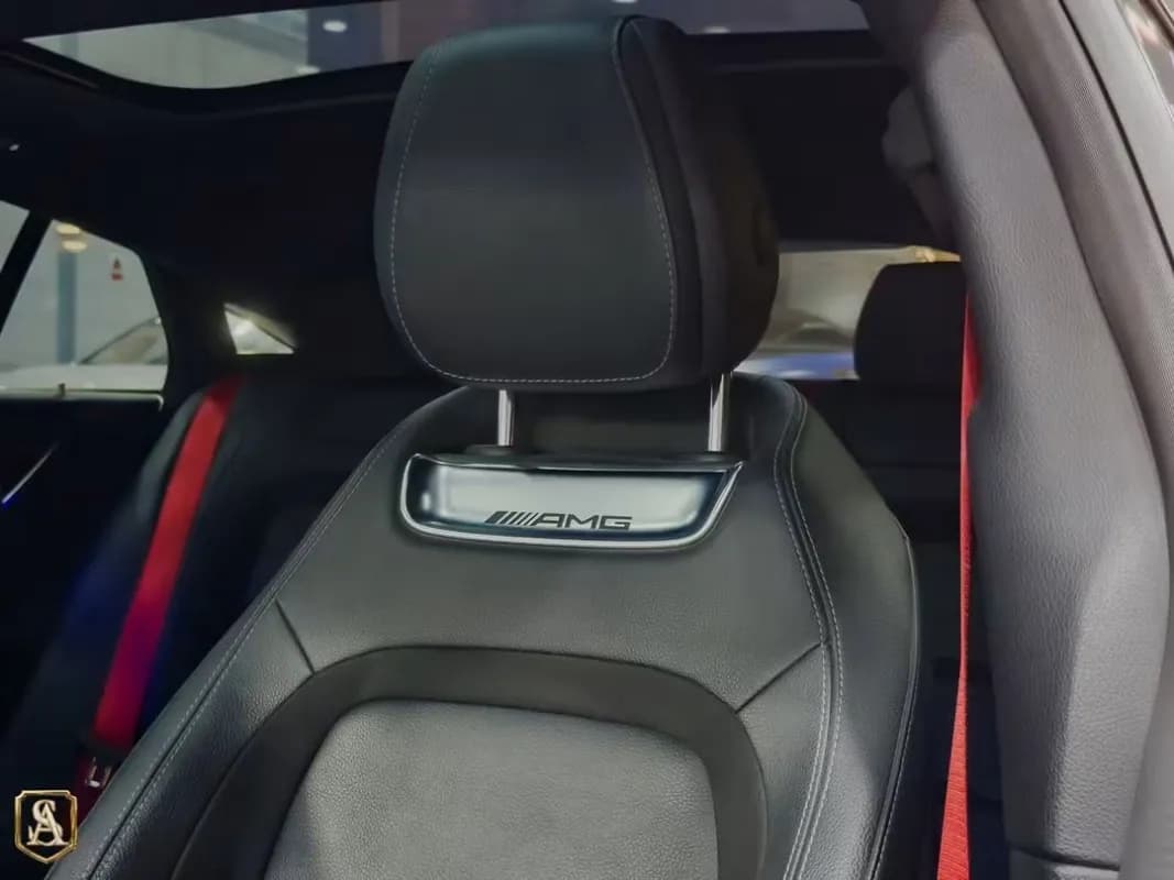 مرسيدس بنز GT53 2021 ايه ام جي أزرق أوتوماتيك — مستعملة