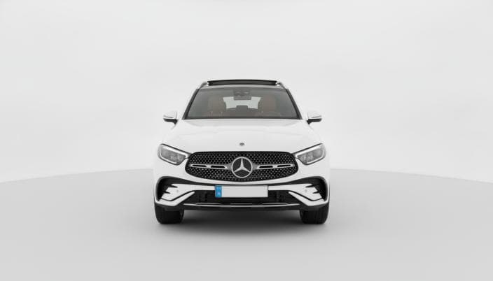 مرسيدس بنز GLC 300 2023 ايه ام جي أبيض أوتوماتيك — مستعملة