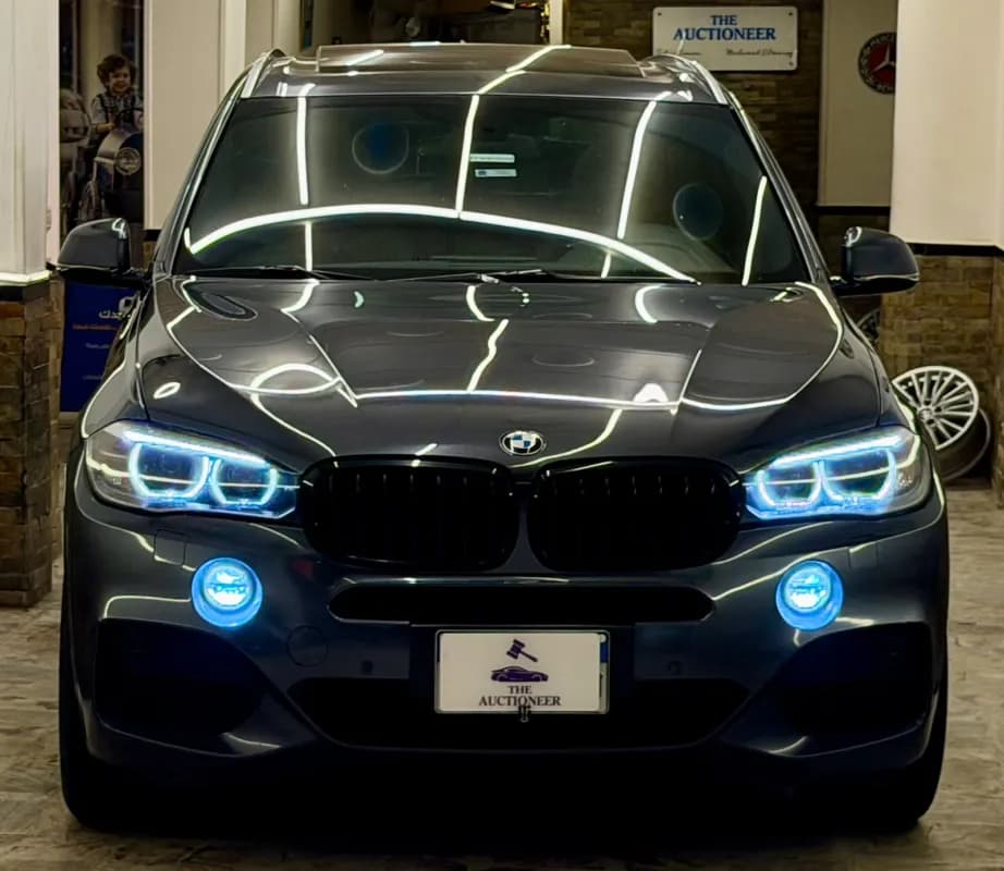 بي ام دبليو X6 2015 ام 40 اي رمادي أوتوماتيك — مستعملة