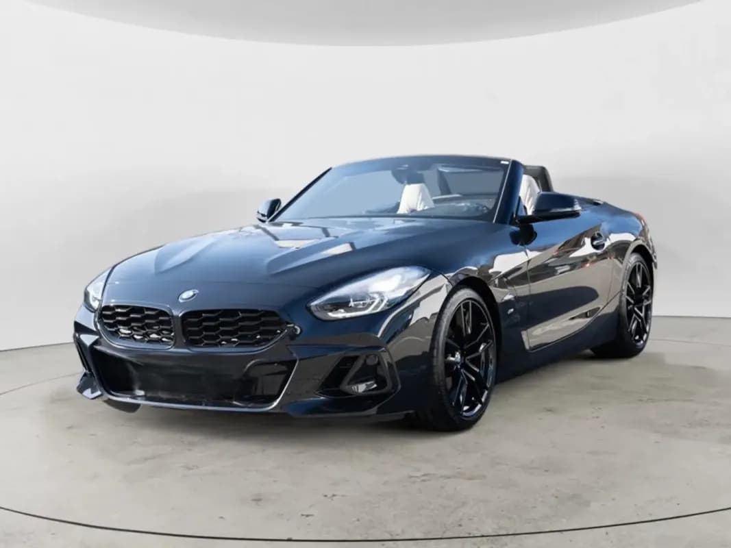 BMW Z4 2025 S-Drive20i Black Automatic — Used