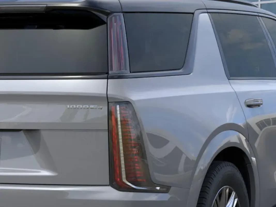 Cadillac Escalade 2026 IQ Luxury 2 Gray Automatic — New