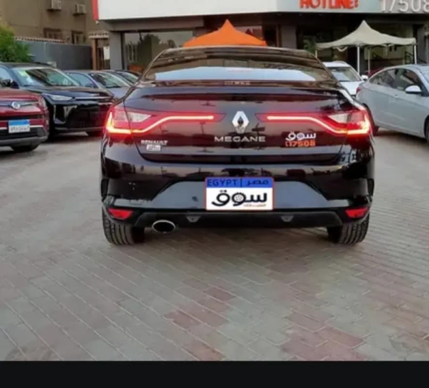 رينو ميجان 2021 تيربو سيجنتشر أسود أوتوماتيك — مستعملة
