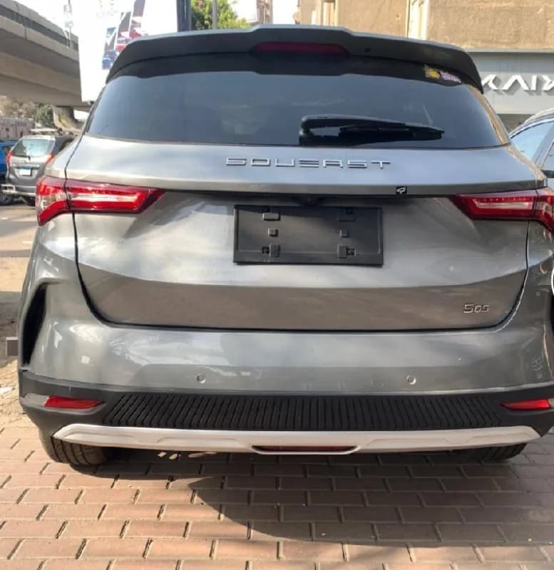 سويست S05 2027 هاي لاين فضي أوتوماتيك — جديدة