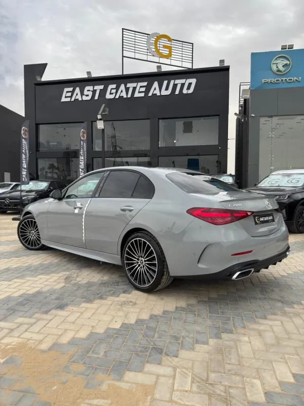مرسيدس بنز C200 2026 بريميوم بلس رمادي ناردو أوتوماتيك — مستعملة