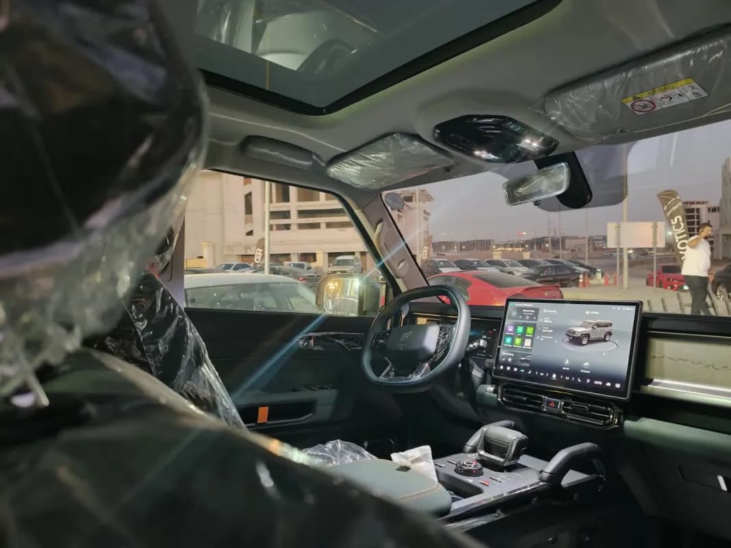 جيتور تي 2 2027 لاكشري أخضر زيتي أوتوماتيك — جديدة