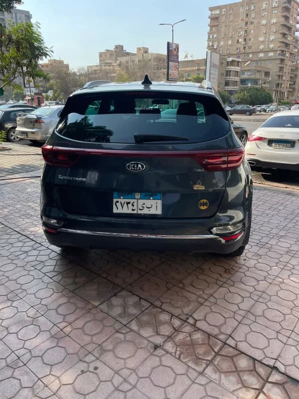 Kia Sportage 2022 Highline Gray Automatic — Used