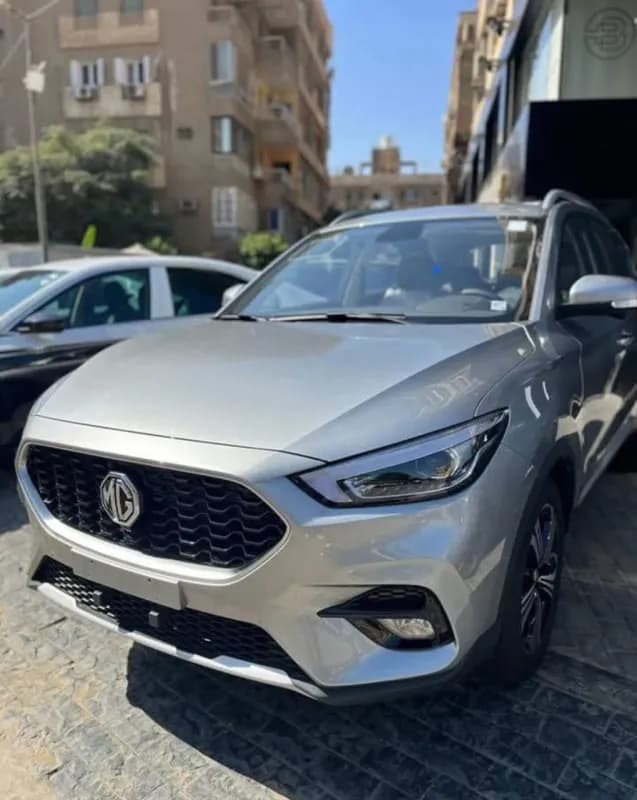 MG ZS 2027 Luxury Silver Automatic — New