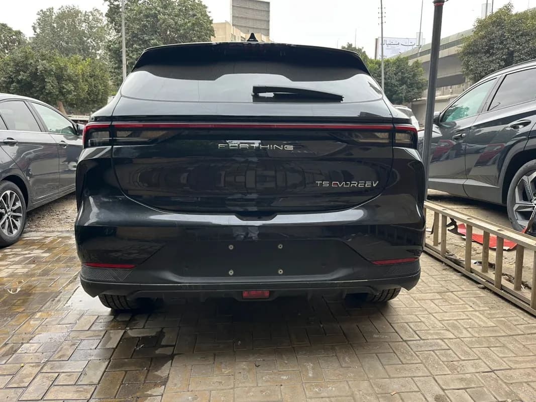 فورسينج تي ٥ 2027 ريف رمادي أوتوماتيك — جديدة