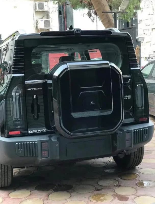جيتور تي 2 2027 لاكشري أسود أوتوماتيك — جديدة