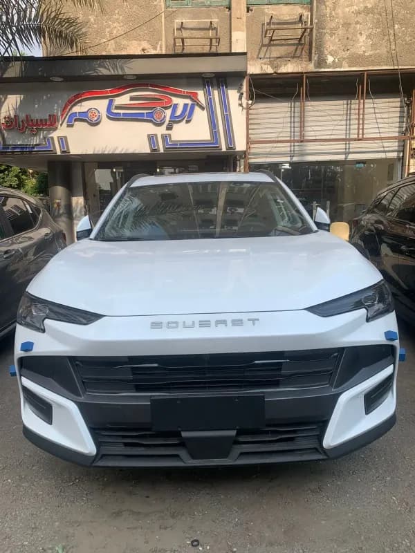 سويست S06 2027 هاي لاين أبيض أوتوماتيك — جديدة