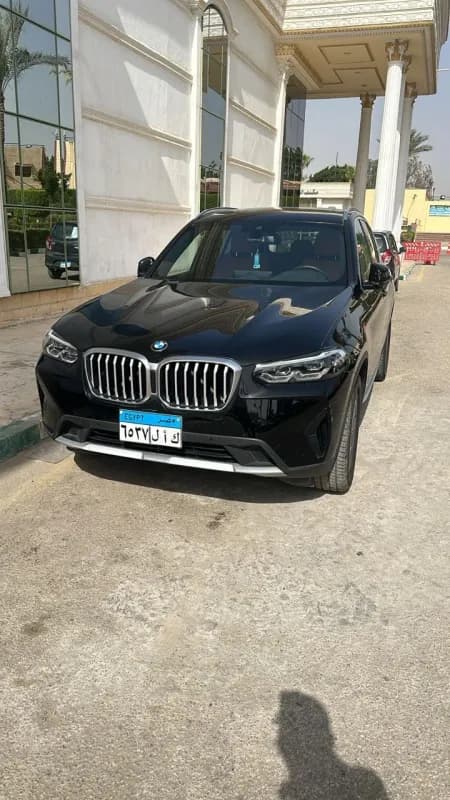 بي ام دبليو X3 2024 اكس درايف أسود أوتوماتيك — مستعملة