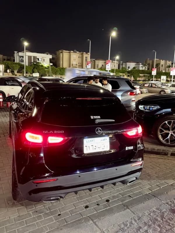 مرسيدس بنز GLA 200 2022 ايه ام جي أسود أوتوماتيك — مستعملة