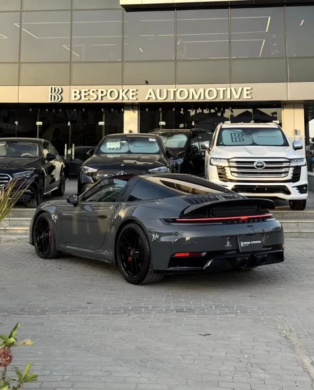 بورش 911 تارجا 4 2025 جي تي أس رمادي ناردو أوتوماتيك — مستعملة