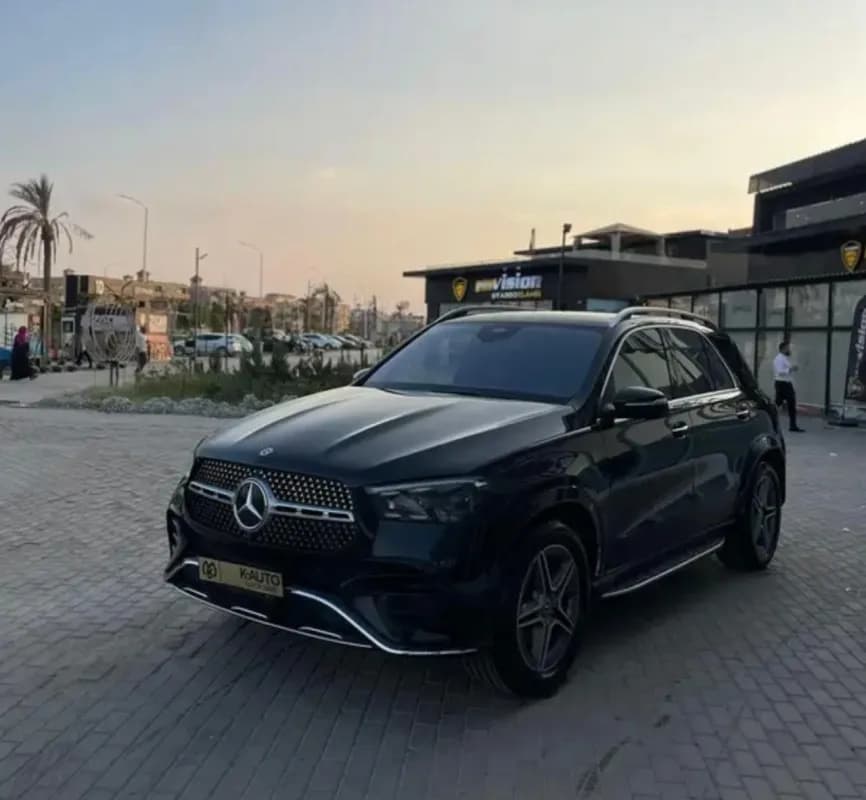 مرسيدس بنز GLE450 2026 ايه ام جي أسود أوتوماتيك — مستعملة