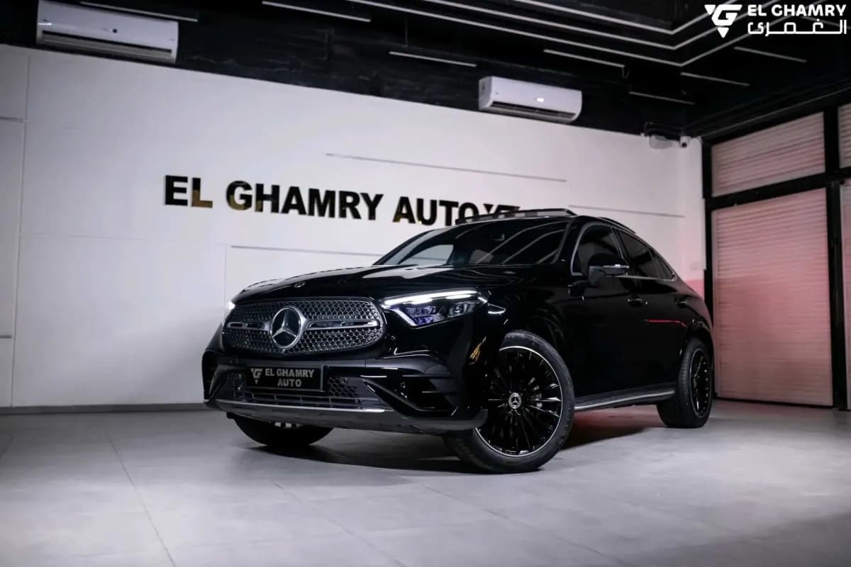 مرسيدس بنز GLC 300 2026 ايه ام جي أسود أوتوماتيك — جديدة