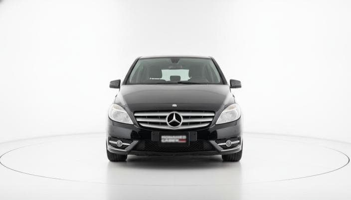 مرسيدس بنز B 180 2014
