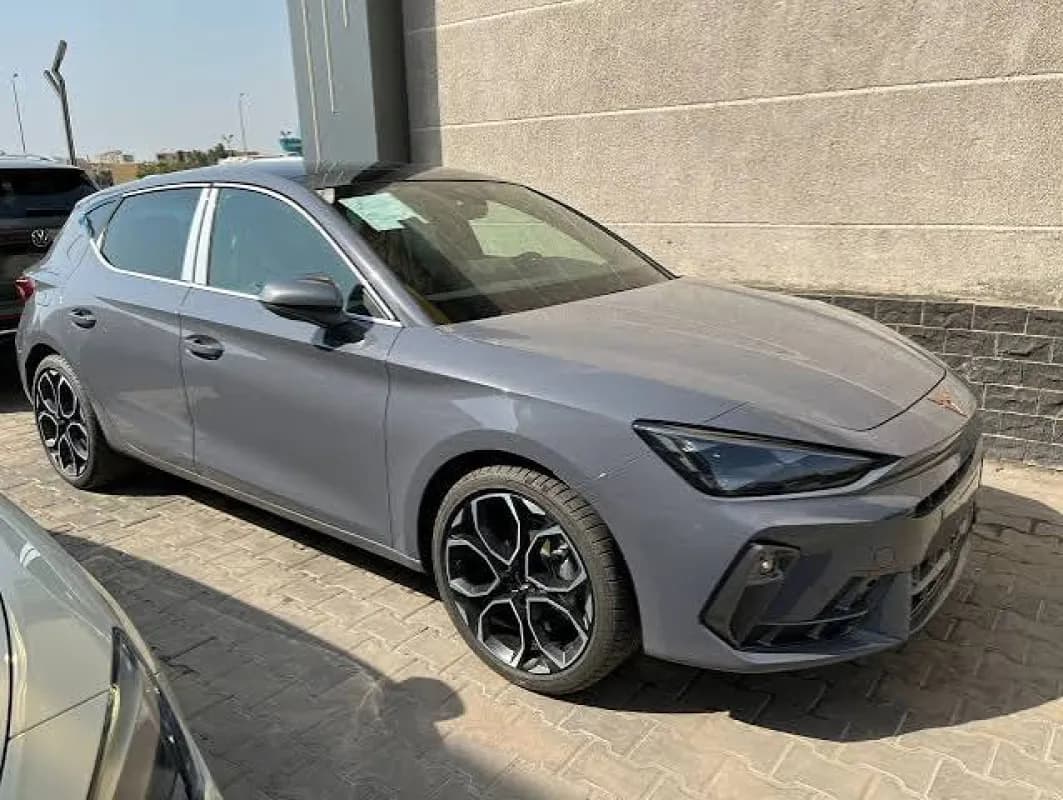 Cupra Leon 2026 V1 Nardo Gray Automatic — New