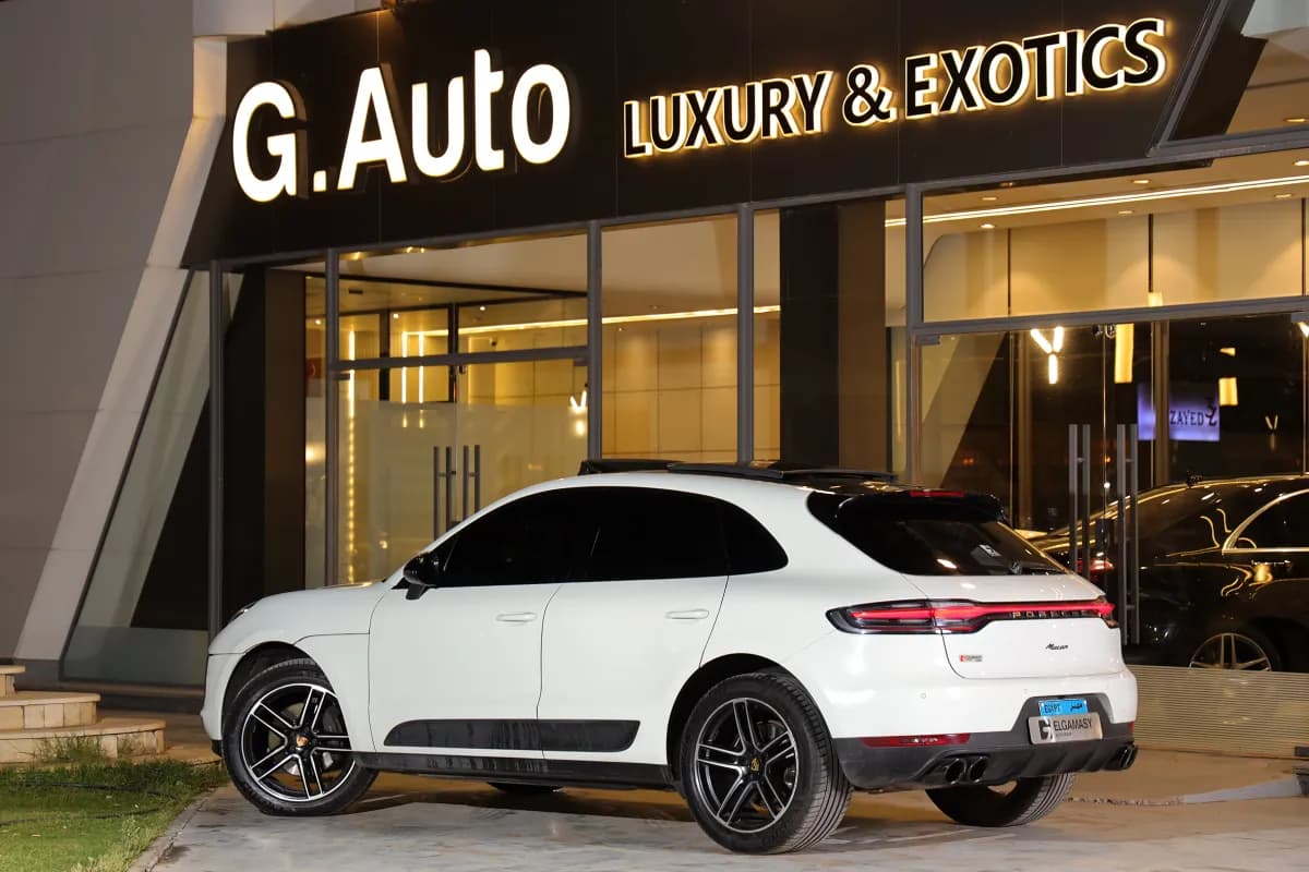 Porsche Macan 2020 GTS White Automatic — Used