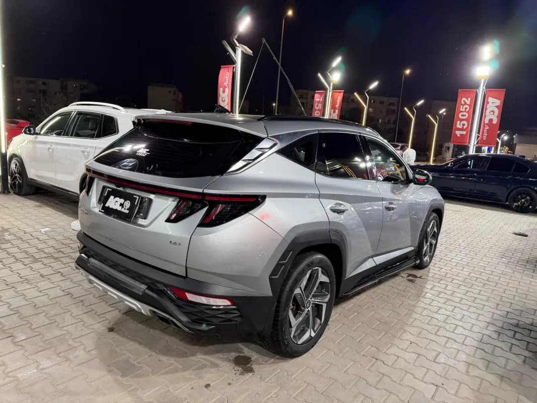هيونداي توسان 2024 ريدلاين فضي أوتوماتيك — مستعملة
