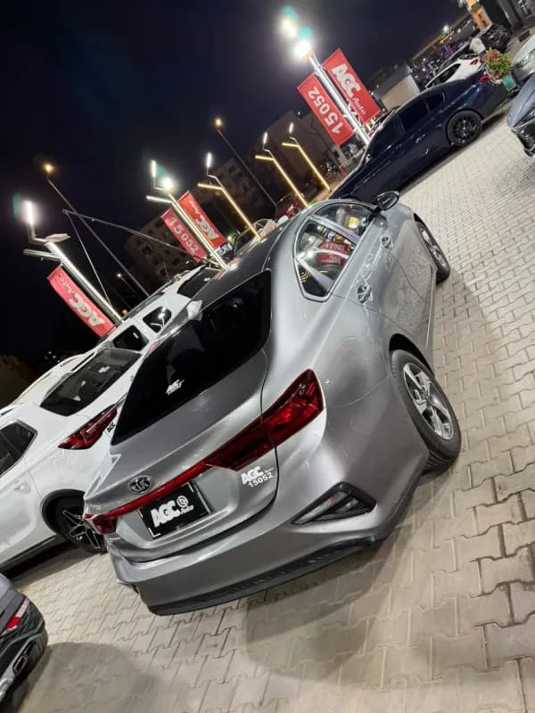 كيا سيراتو 2019 اي اكس كام رمادي أوتوماتيك — مستعملة