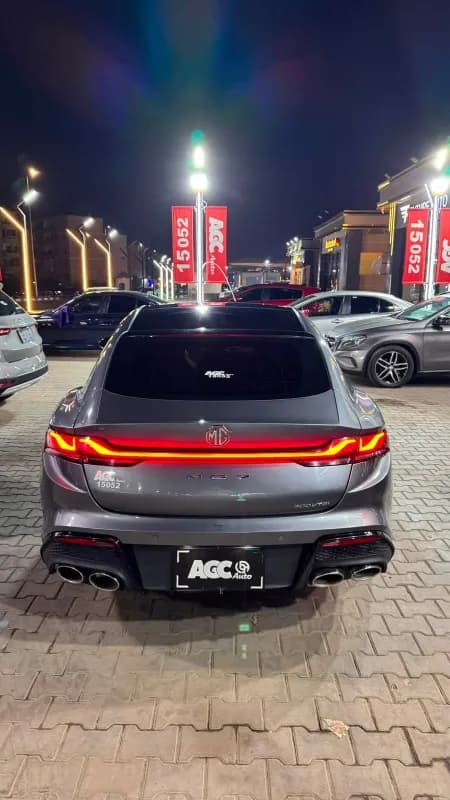ام جي 7 2025 لاكشري رمادي أوتوماتيك — مستعملة