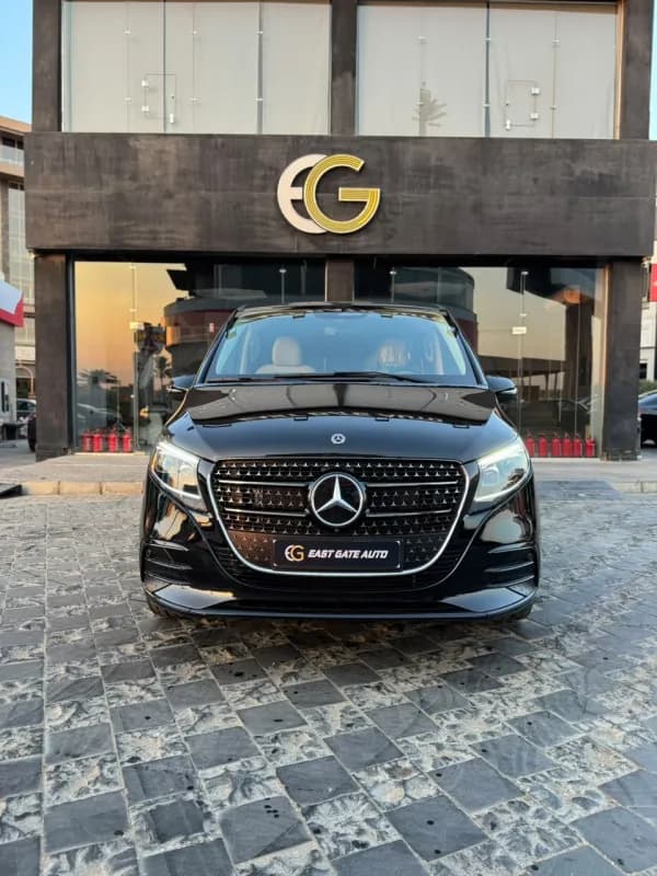 Mercedes-Benz V300 2026 amg Black Automatic — New