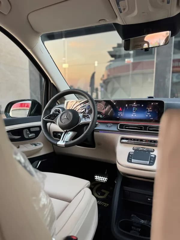 Mercedes-Benz V300 2026 amg Black Automatic — New