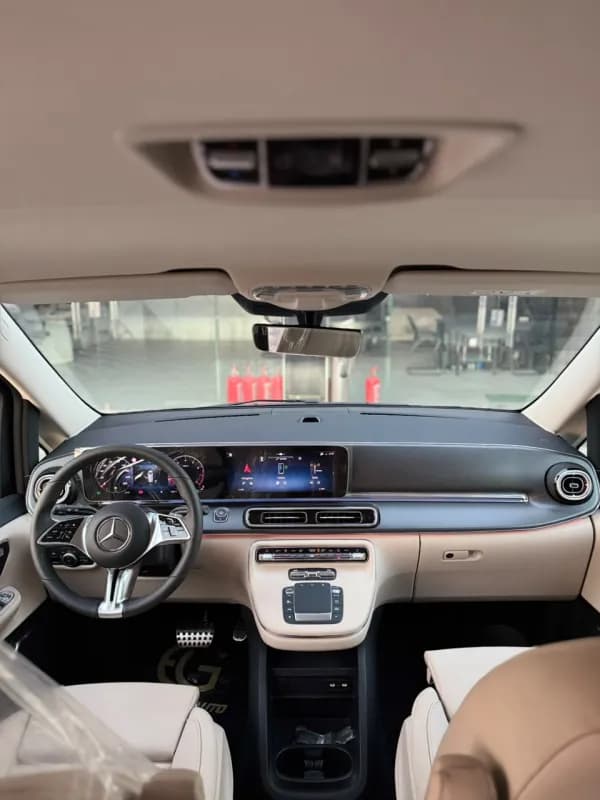Mercedes-Benz V300 2026 amg Black Automatic — New