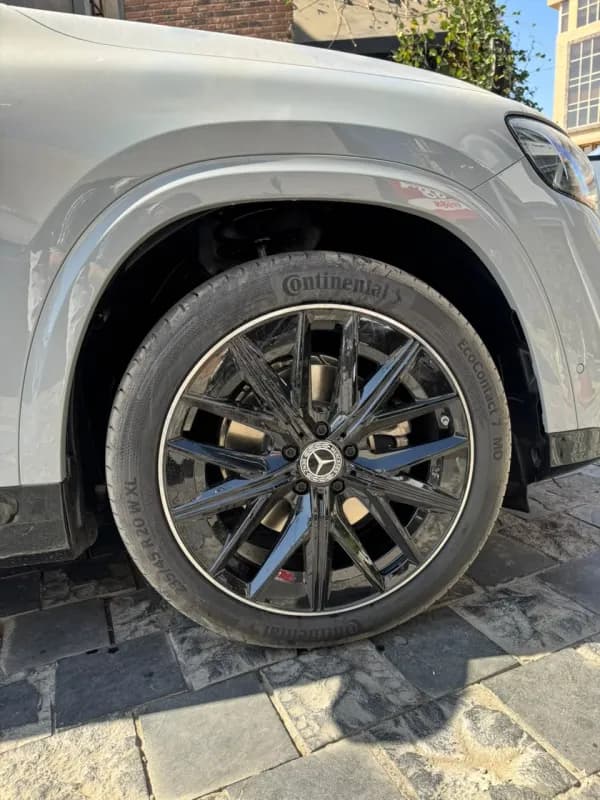 Mercedes-Benz GLB 200 2027 AMG Line Nardo Gray Automatic — New