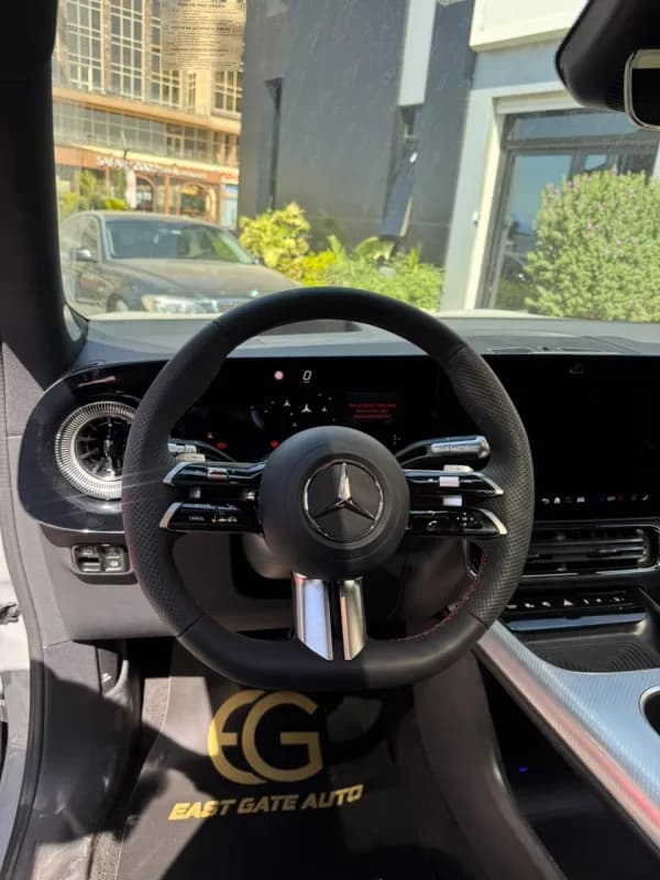 Mercedes-Benz GLB 200 2027 AMG Line Nardo Gray Automatic — New