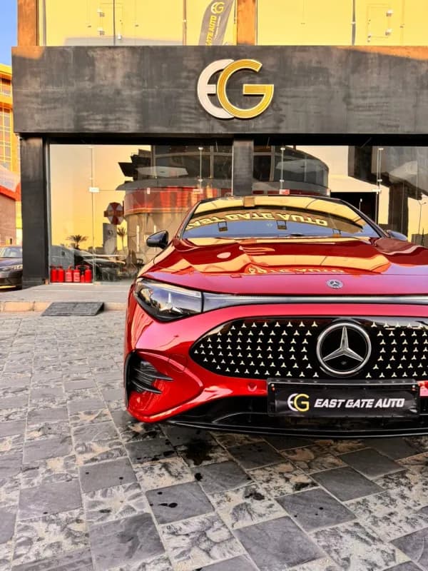 مرسيدس بنز CLA 250 -E 2025 ايه ام جي الكتريك أحمر أوتوماتيك — جديدة