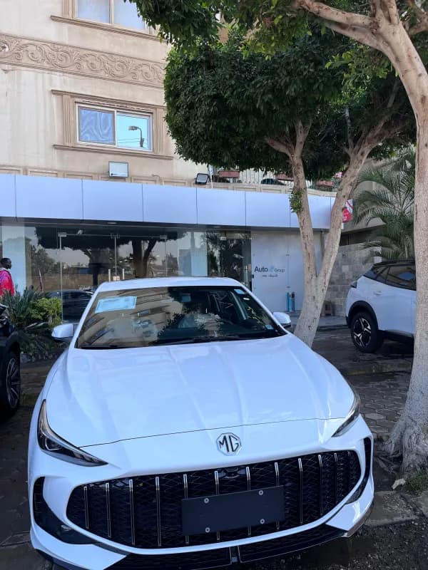 MG GT 2027 Luxury White Automatic — New