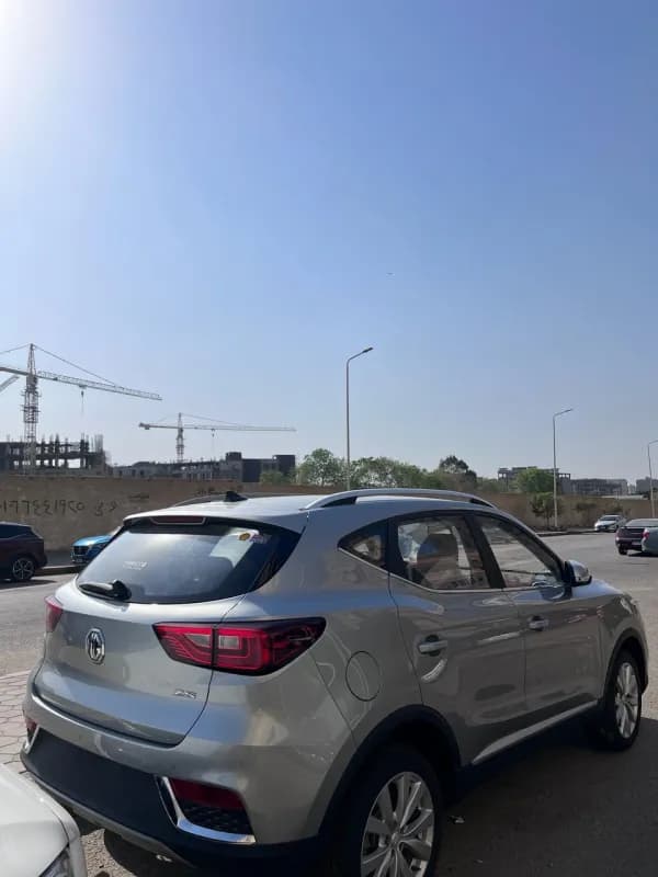 MG ZS 2027 Comfort Silver Automatic — New