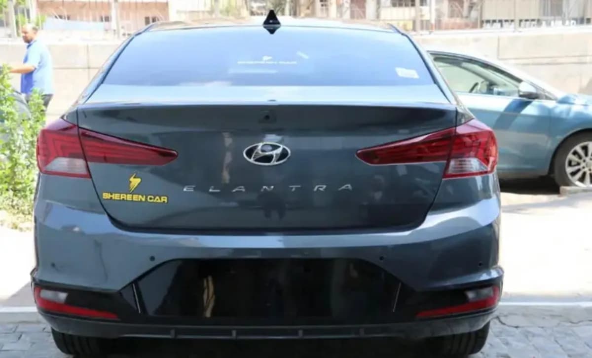 Hyundai Elantra AD 2027 Topline Gray Automatic — New