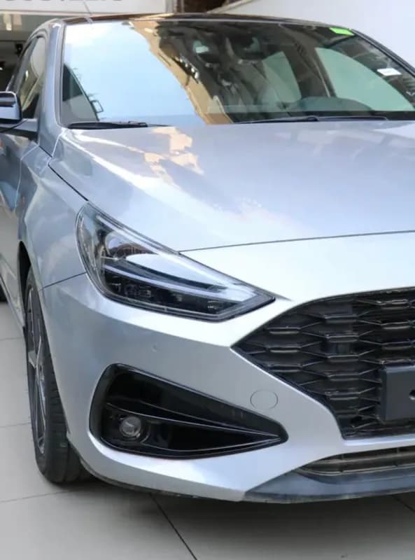 Hyundai I 30 FASTBACK 2026 BLAZE Silver Dct — New
