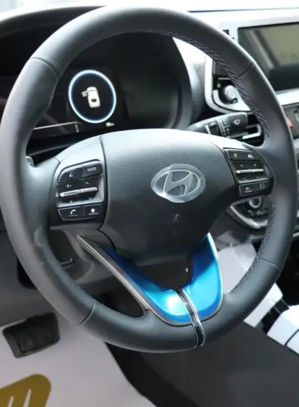 Hyundai I 30 FASTBACK 2026 BLAZE Silver Dct — New