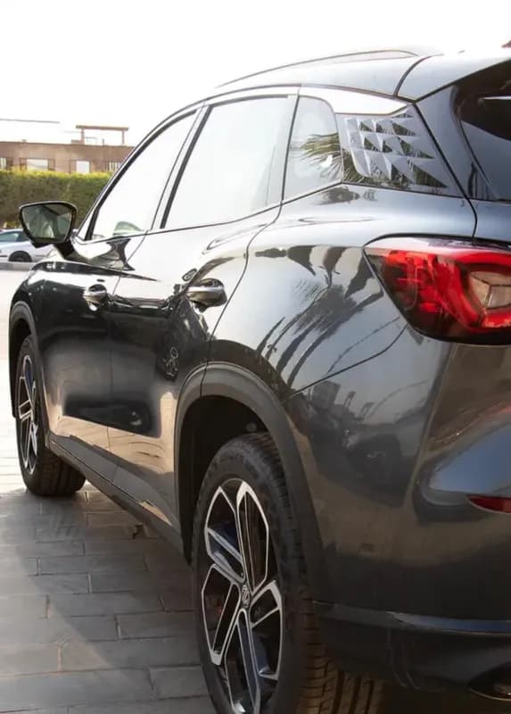 MG ONE 2027 luxury Gray Cvt — New