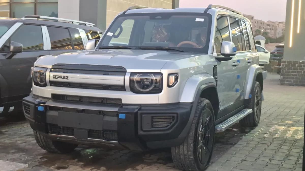 اي كار في 27 2027 بلاي فضي أوتوماتيك — جديدة