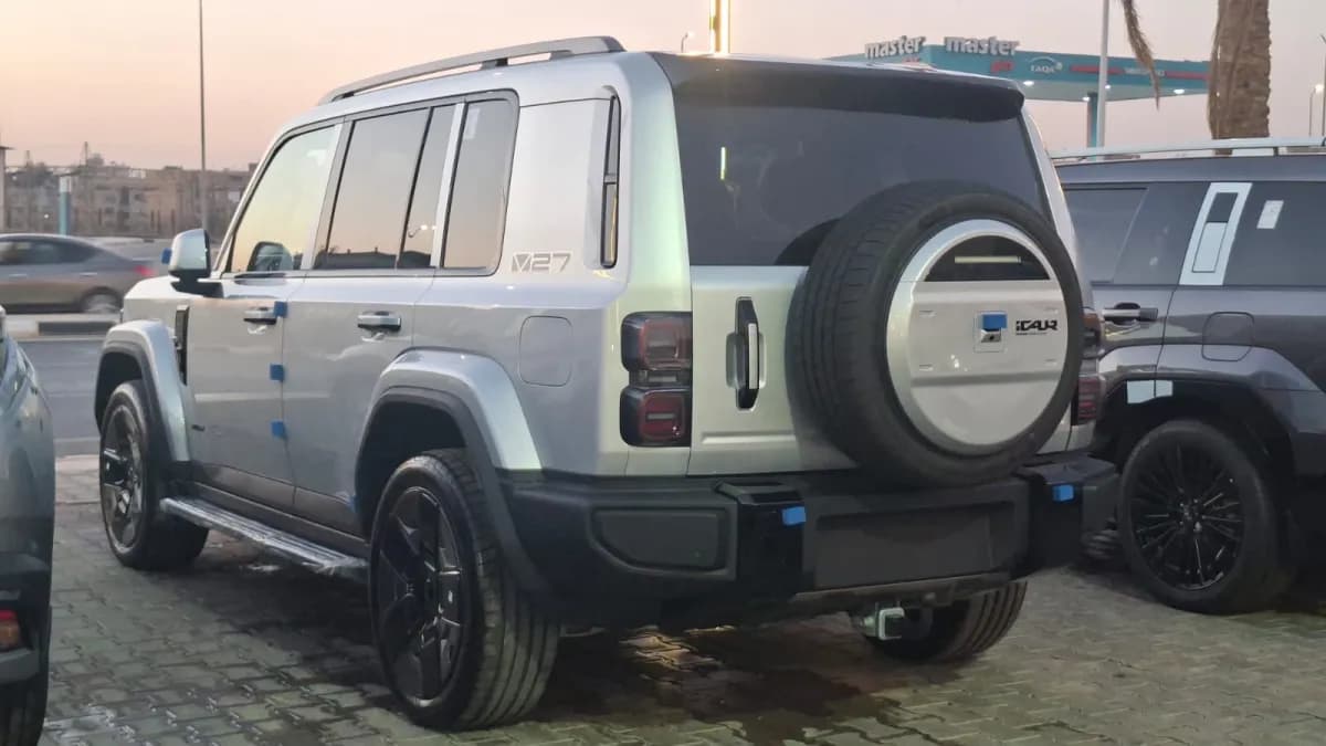 اي كار في 27 2027 بلاي فضي أوتوماتيك — جديدة