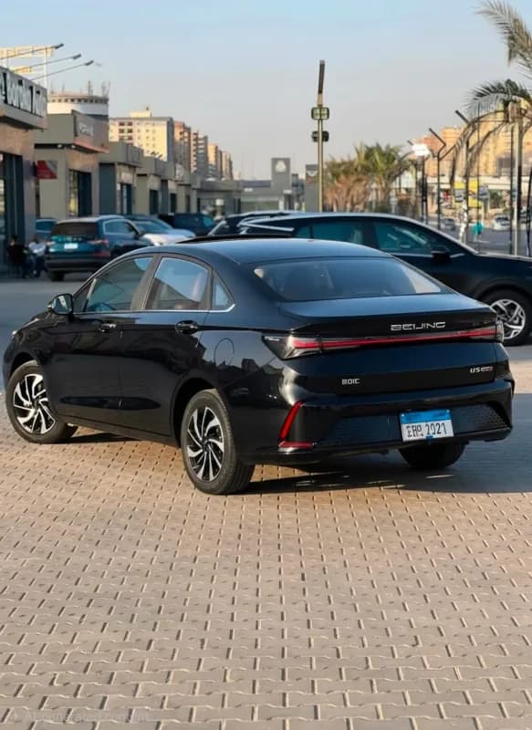بايك يو ٥ بلس 2025 توب لاين أسود أوتوماتيك — مستعملة