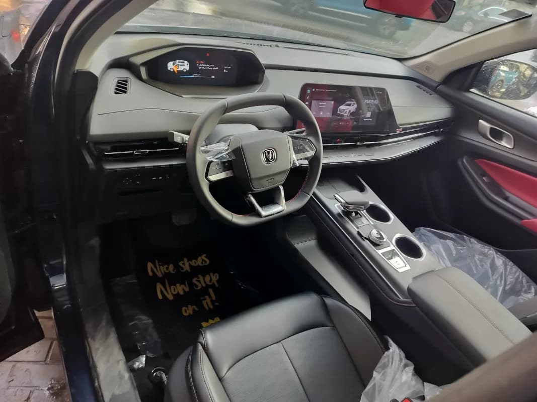 تشانغان CS55 بلاس 2027 بريميوم أزرق الداكن أوتوماتيك — جديدة