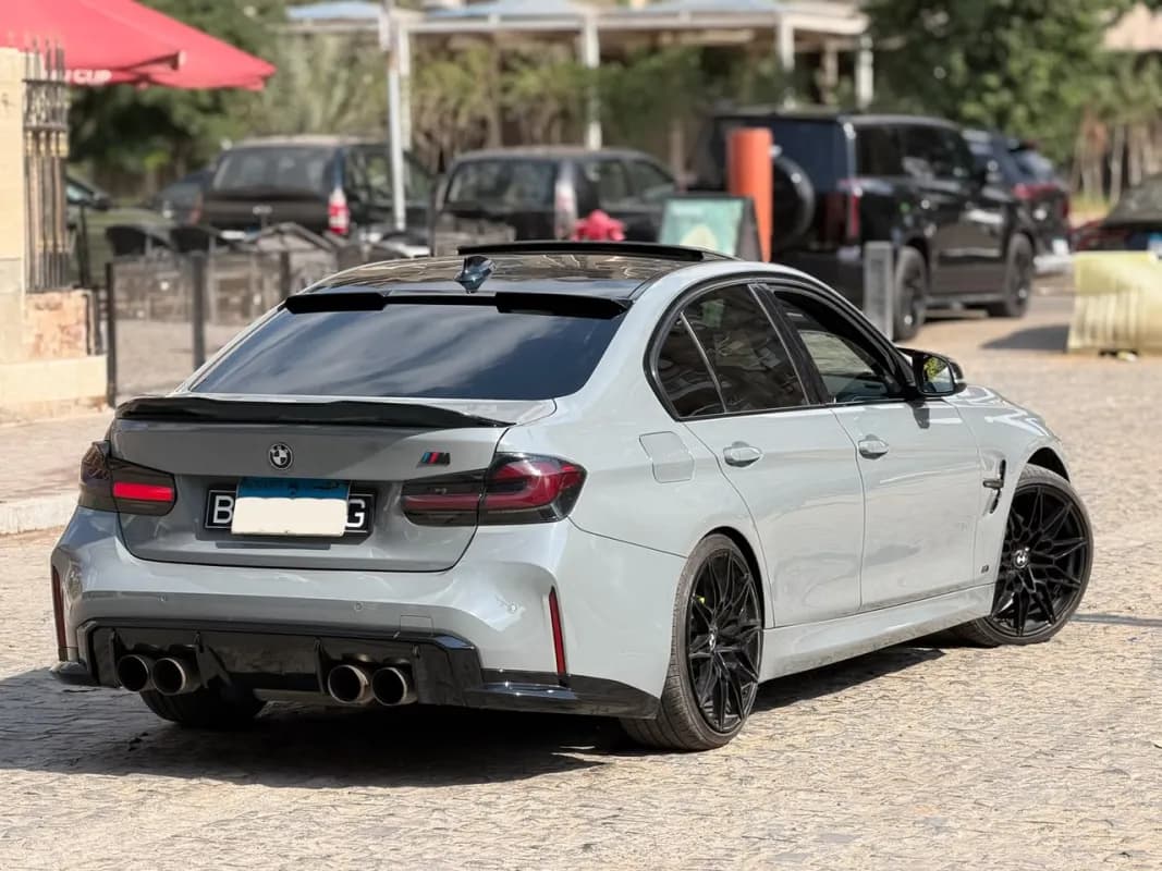 بي ام دبليو 320i 2016 ام سبورت رمادي ناردو أوتوماتيك — مستعملة