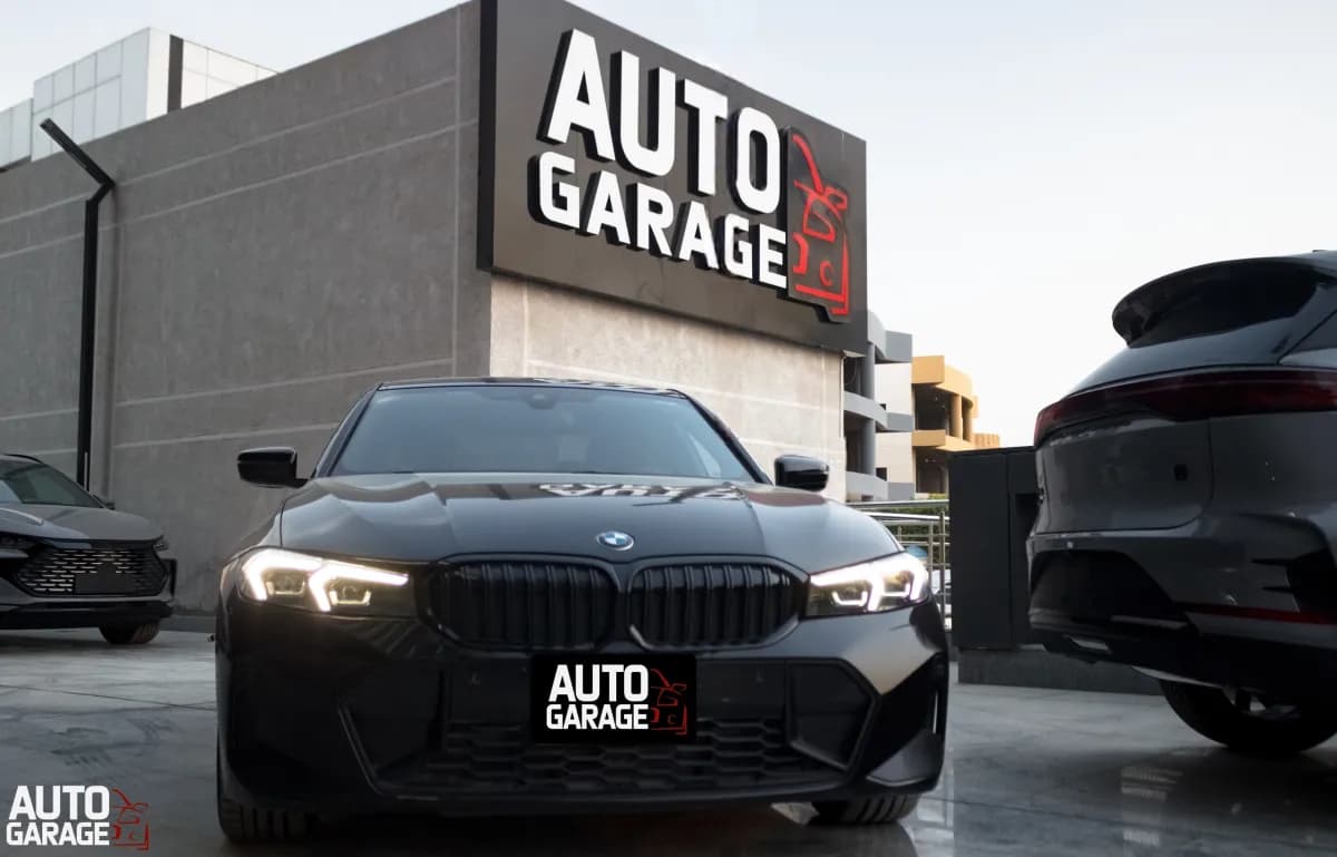 بي ام دبليو 320i 2026 أم سبورت باكيدج أسود أوتوماتيك — مستعملة