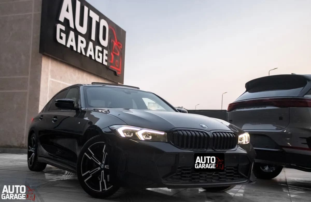 بي ام دبليو 320i 2026 أم سبورت باكيدج أسود أوتوماتيك — مستعملة