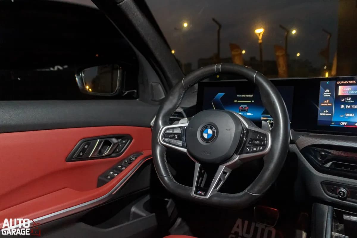 بي ام دبليو 320i 2026 أم سبورت باكيدج أسود أوتوماتيك — مستعملة