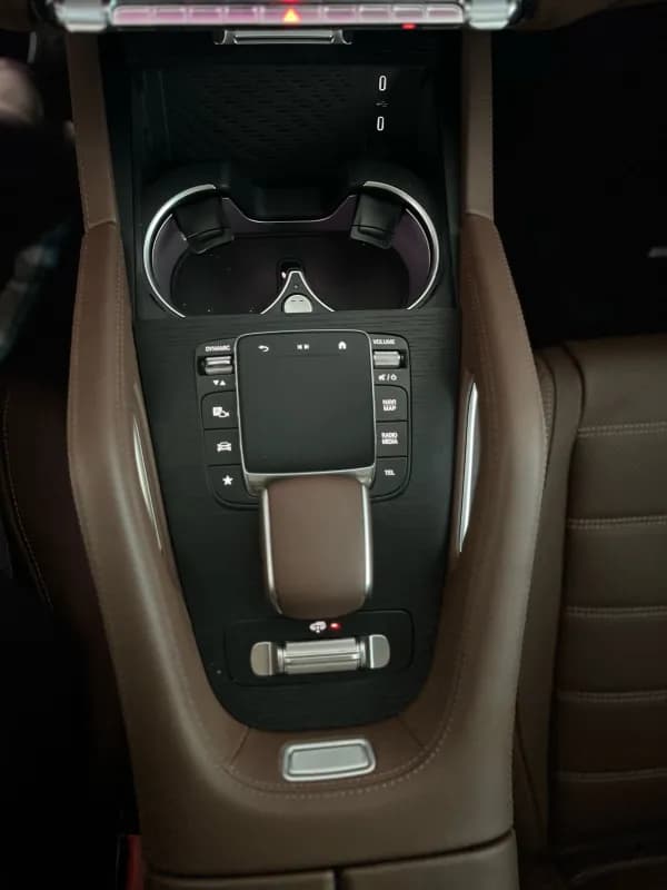 مرسيدس بنز GLS 580 2026 4 ماتيك أسود أوتوماتيك — مستعملة