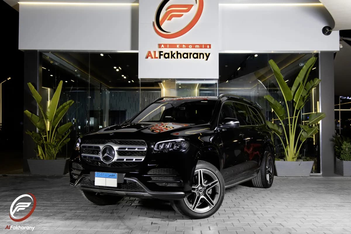 مرسيدس بنز GLS 580 2023 4 ماتيك أسود أوتوماتيك — مستعملة
